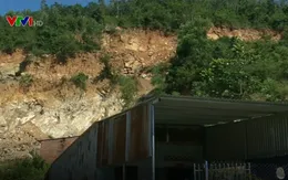 Khai thác đất núi trái phép - Hiểm họa lơ lửng trên đầu người dân