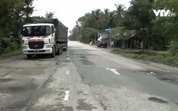 Quốc lộ 1 qua Sa Huỳnh, Quảng Ngãi vừa nâng cấp đã xuống cấp