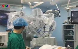 Lần đầu tiên sử dụng robot phẫu thuật ung thư dạ dày