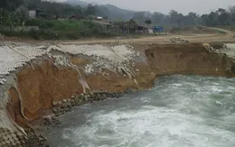 Hà Tĩnh: Sạt lở nghiêm trọng tại dự án Thủy lợi Ngàn Trươi