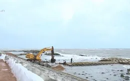 Báo động tình trạng sạt lở cửa biển Đà Diễn, Phú Yên