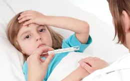Cách hạ sốt nhanh cho trẻ đơn giản, hiệu quả