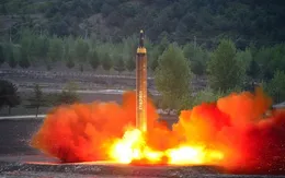 Triều Tiên tiếp tục thử tên lửa