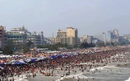 Tổ chức trò chơi trên bãi biển Sầm Sơn đóng phí tiền triệu