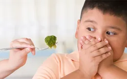 Trẻ béo phì - nguyên nhân từ tâm lý của cha mẹ