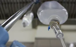 Bộ Y tế: Đảm bảo cung ứng dịch truyền Albumin, Globulin
