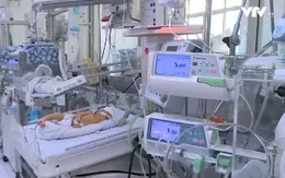 Số trẻ sơ sinh viêm phổi do virus RSV gia tăng lúc giao mùa