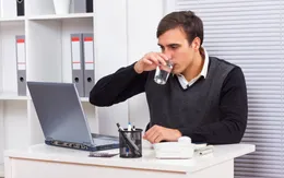 Những bí kíp giúp bạn luôn có sức khỏe tốt ở môi trường công sở