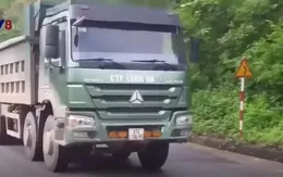 Tái diễn tình trạng xe cơi nới thành thùng chở quá tải tại Nghệ An