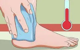 Bị chấn thương, nên chườm nóng hay lạnh?