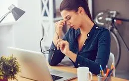 Mẹo giúp mắt hết nhức mỏi cho dân văn phòng