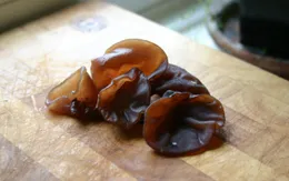 Nhiều bài thuốc hay từ mộc nhĩ