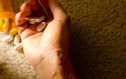 Tự tử - Nỗi lo hàng đầu tại Anh