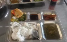 Đồng Nai: Gần 100 công nhân nhập viện nghi ngộ độc thực phẩm