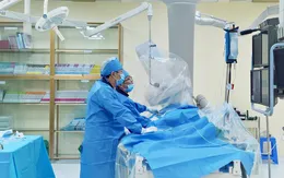 Cụ ông thoát khỏi nguy cơ cắt bỏ chi do tắc động mạch