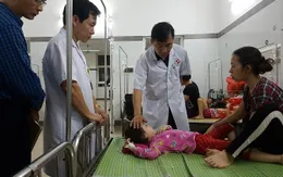 Hà Nội: Tập trung điều trị các bệnh nhi ngộ độc thực phẩm