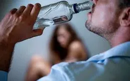 Ảnh hưởng của rượu, bia tới đời sống tình dục