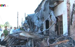 Ủy ban ATGT Quốc Gia chỉ đạo làm rõ nguyên nhân vụ cháy xe bồn chở xăng