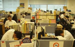 Nhật Bản khuyến khích nhân viên chợp mắt trong giờ làm để đảm bảo sức khỏe