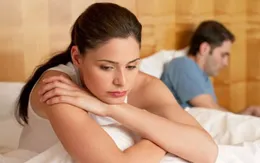 Bỏ “đói” chồng chuyện tình dục, chị em ân hận khi không biết 2 điều này sớm hơn