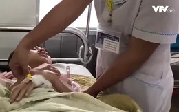 Vụ ngộ độc thực phẩm nghi do ăn bánh mì ở Đắk Lắk: 179 người phải nhập viện