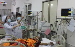 Phú Yên: Mời bác sĩ giỏi về đã khó, giữ bác sĩ còn khó hơn