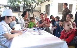 Hà Nội đồng loạt tổ chức chiến dịch uống vitamin A liều cao đợt 2 năm 2018