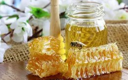 Cách chữa viêm họng cấp đơn giản từ dược liệu dân gian