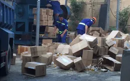 TP.HCM: Tiêu hủy 2 tấn sản phẩm thực phẩm bảo vệ sức khỏe