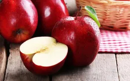 Phòng bệnh phổi với một quả táo mỗi ngày