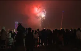 TP.HCM bắn pháo hoa nghệ thuật dịp 30/4