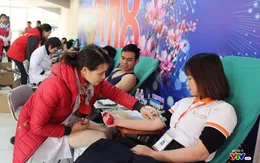 Lễ hội "Tất niên hồng - hiến máu cứu người 2018"