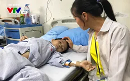 Phía sau Lễ hội Xuân hồng: "Tôi chỉ biết cảm ơn mọi người bằng những giọt nước mắt"