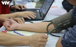 Bệnh viện Việt Đức phản hồi Bộ Y tế về hiện tượng "cò máu"