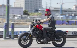 Honda Rebel 300:"Ngã lòng" ngay từ cái nhìn đầu tiên