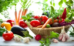 Kiểm soát tăng huyết áp, nên ăn uống thế nào?