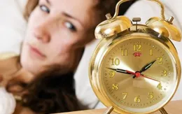 Thiếu ngủ ở phụ nữ trung niên và nguy cơ bệnh tật