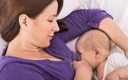 Cho con bú khi mẹ có thai
