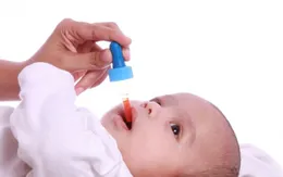 Những khuyến cáo khi cho trẻ sơ sinh dùng kháng sinh sớm
