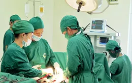 Cứu sống thai nhi bị sa dây rốn nguy kịch nhờ báo động đỏ nội viện