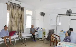 Hà Tĩnh: Bệnh viện tăng cường biện pháp chống nắng nóng cho bệnh nhân