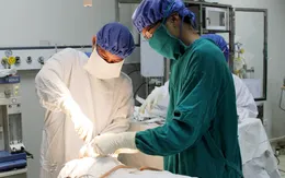 Bắc Giang: triển khai thành công kỹ thuật nội soi tán sỏi thận qua da