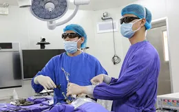 Quảng Ninh: Tạo hình khúc nối bể thận - niệu quản bằng nội soi 3D