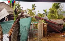 Lốc xoáy làm nhiều nhà dân, trụ sở cơ quan ở Ba Tơ, Quảng Ngãi tốc mái