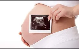 Mẹ bầu cần biết giúp con phát hiện sớm bệnh tim bẩm sinh