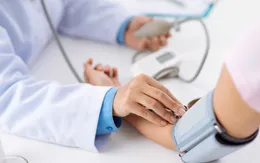Huyết áp cao làm tăng 45% nguy cơ mất trí nhớ ở tuổi trung niên