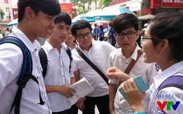 Tuyển sinh lớp 10 của Hà Nội: Môn thứ 4 sẽ thi trắc nghiệm hoàn toàn