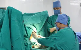 Lào Cai: Triển khai kỹ thuật khâu treo triệt mạch trĩ dưới hướng dẫn của siêu âm Dopper
