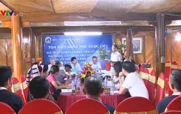 Tọa đàm về cây ngải tiên và chàm mèo với cộng đồng