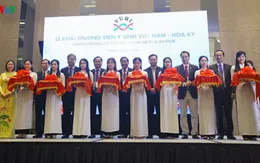 Ứng dụng công nghệ giải mã gen và di truyền học trong điều trị ung thư